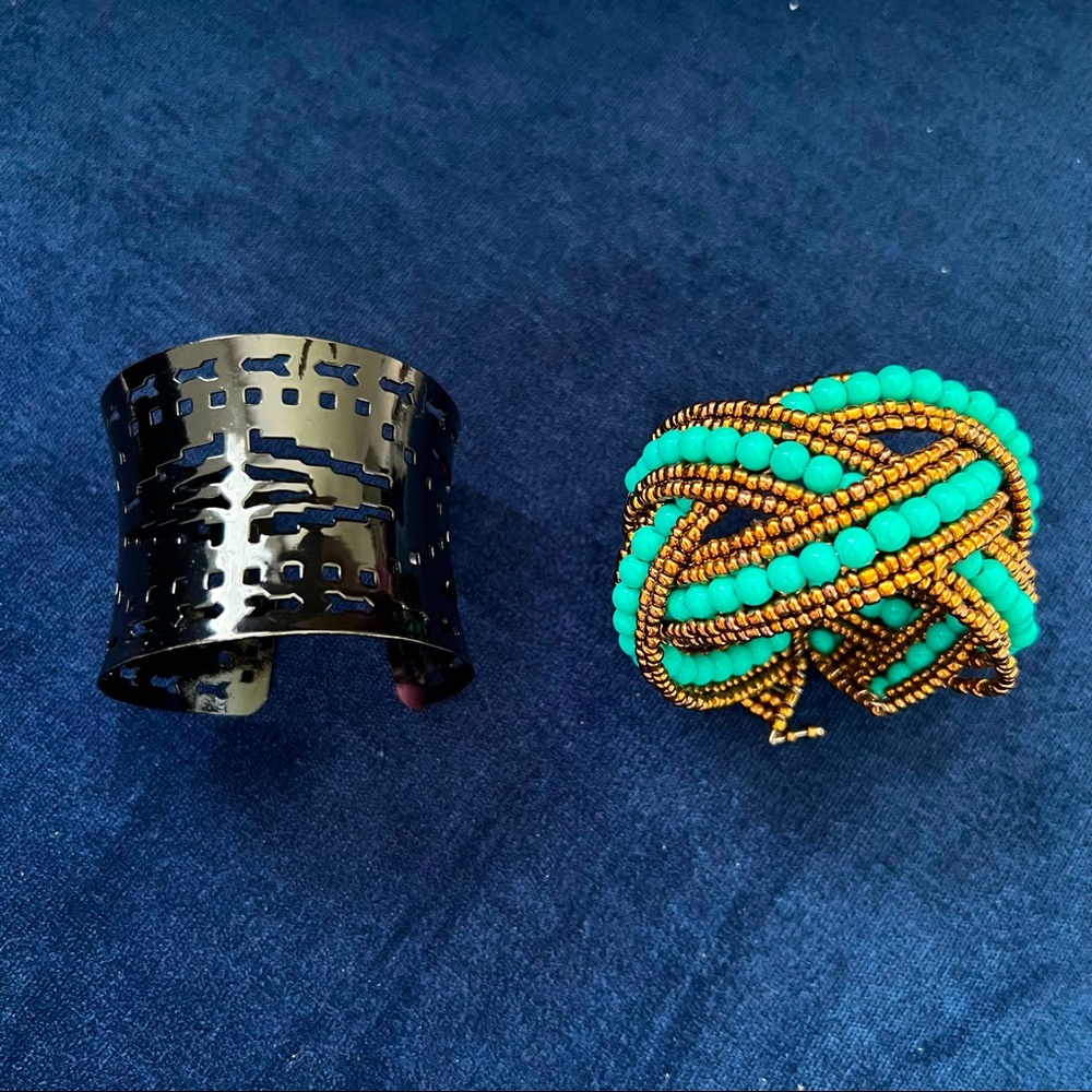 Turquoise Bead Bracelet & Black Tribal Bangle Bundle
